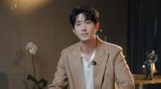 []独家原创稿件，未经授权不得转载，违者将追究其相关法律责任 标签： 光影星播客专访奇遇费启鸣郝瀚 ： 相关新闻 《蝴蝶楼·惊魂》定档4.